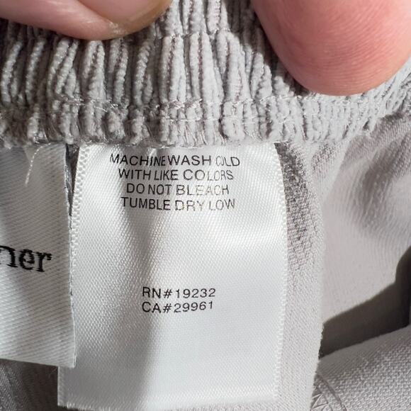 Alfred Dunner Pull On Pants Woman's 18 Elastic Back Waist Grey Corduroy Pockets - Picture 9 of 11